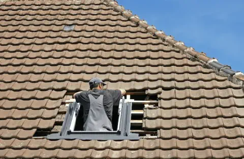 Pose de velux - Saint-Hilaire Peyroux